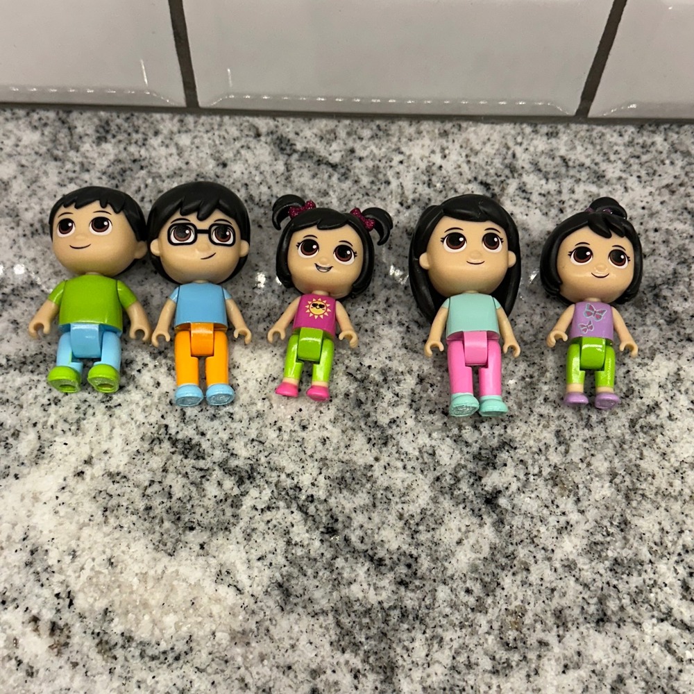 Ryan's World Kids OS Action Figure Lot Multicolor Poseable YouTube pocket.watch